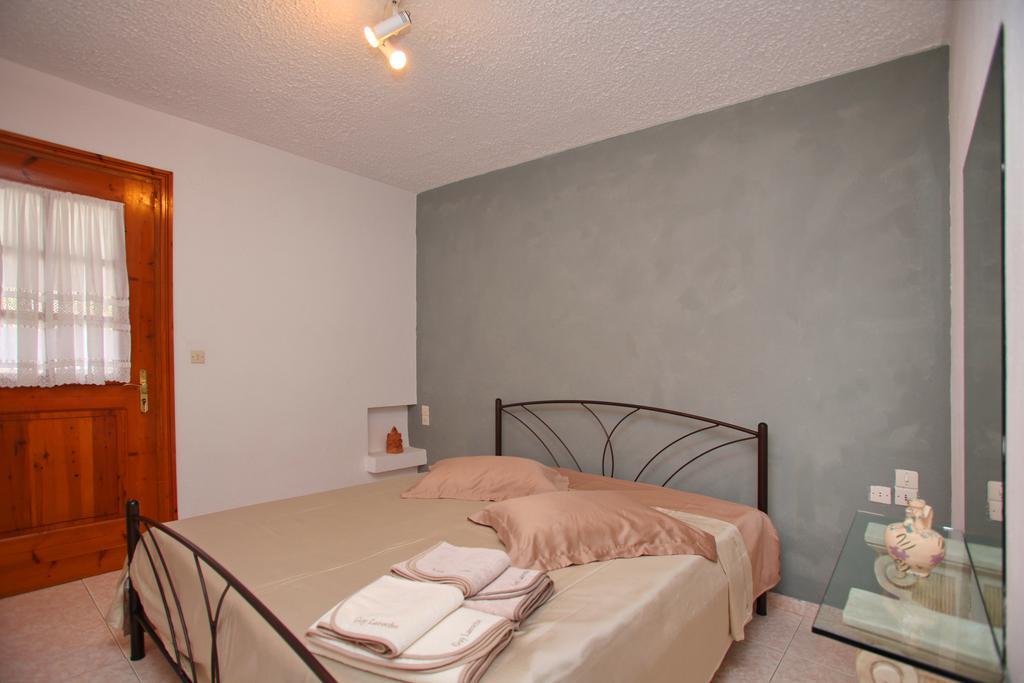 Marlitsis Apartments & Studios Скопелос Экстерьер фото