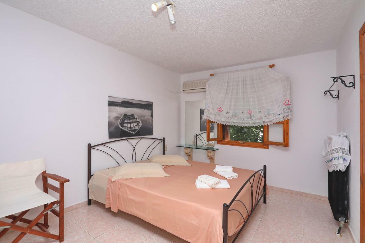 Marlitsis Apartments & Studios Скопелос Экстерьер фото