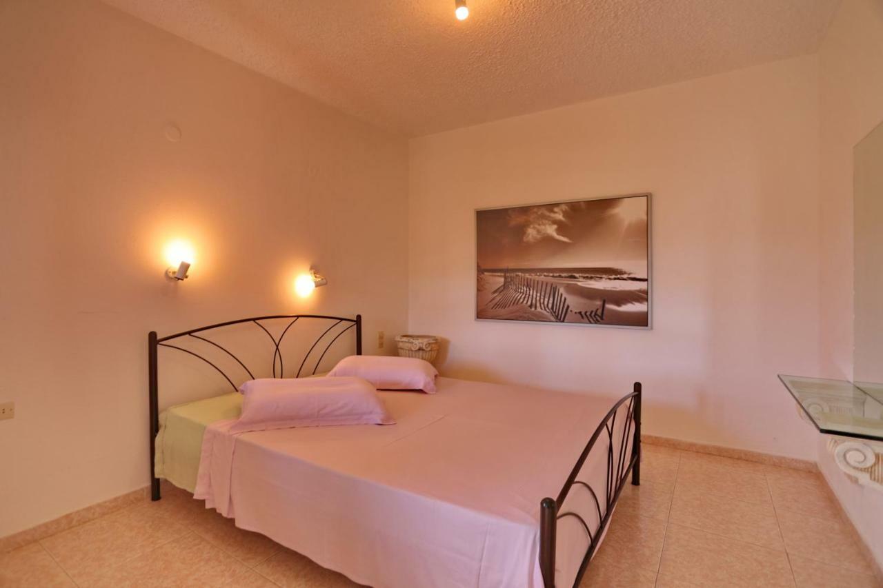 Marlitsis Apartments & Studios Скопелос Экстерьер фото