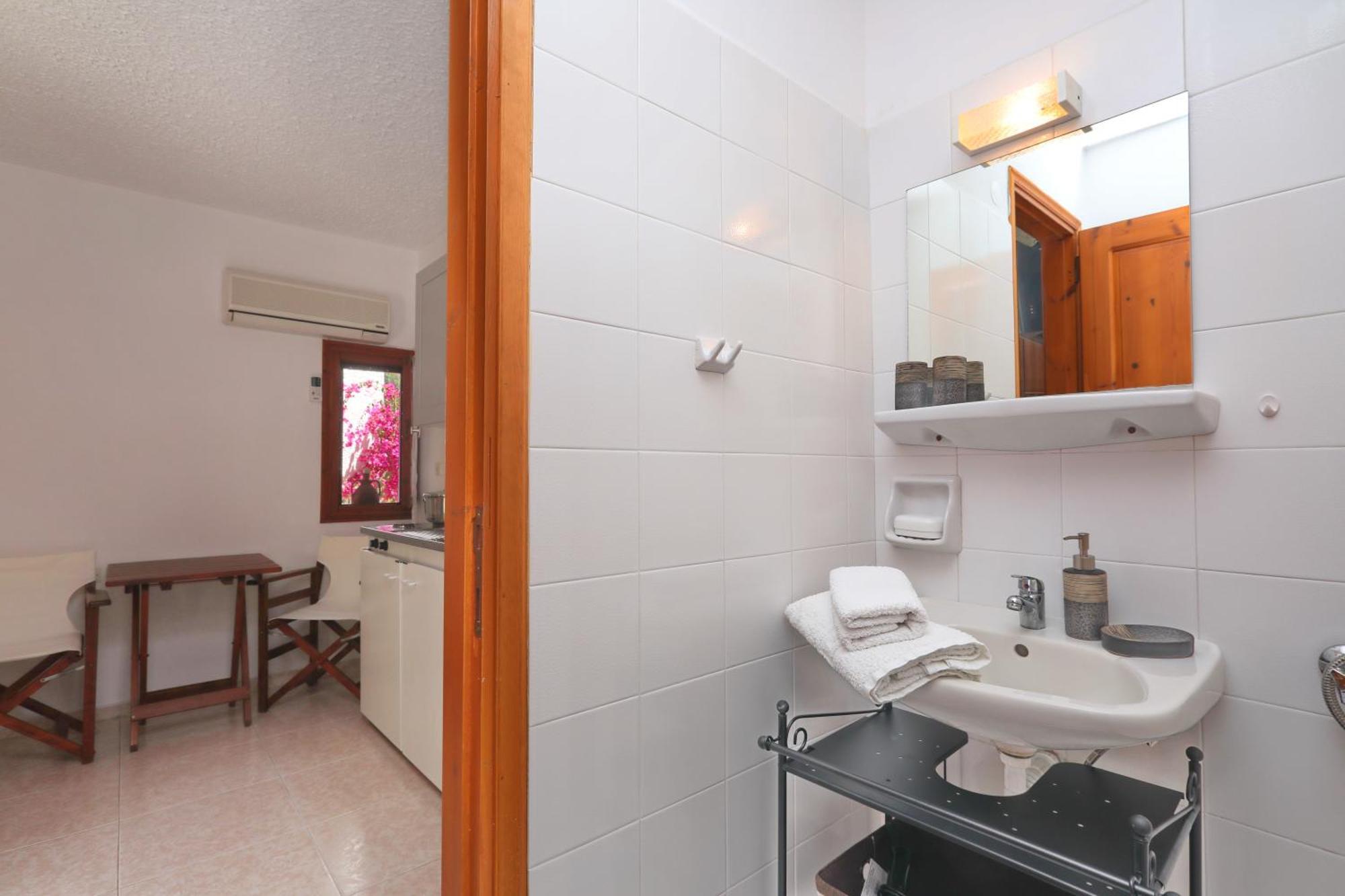 Marlitsis Apartments & Studios Скопелос Экстерьер фото