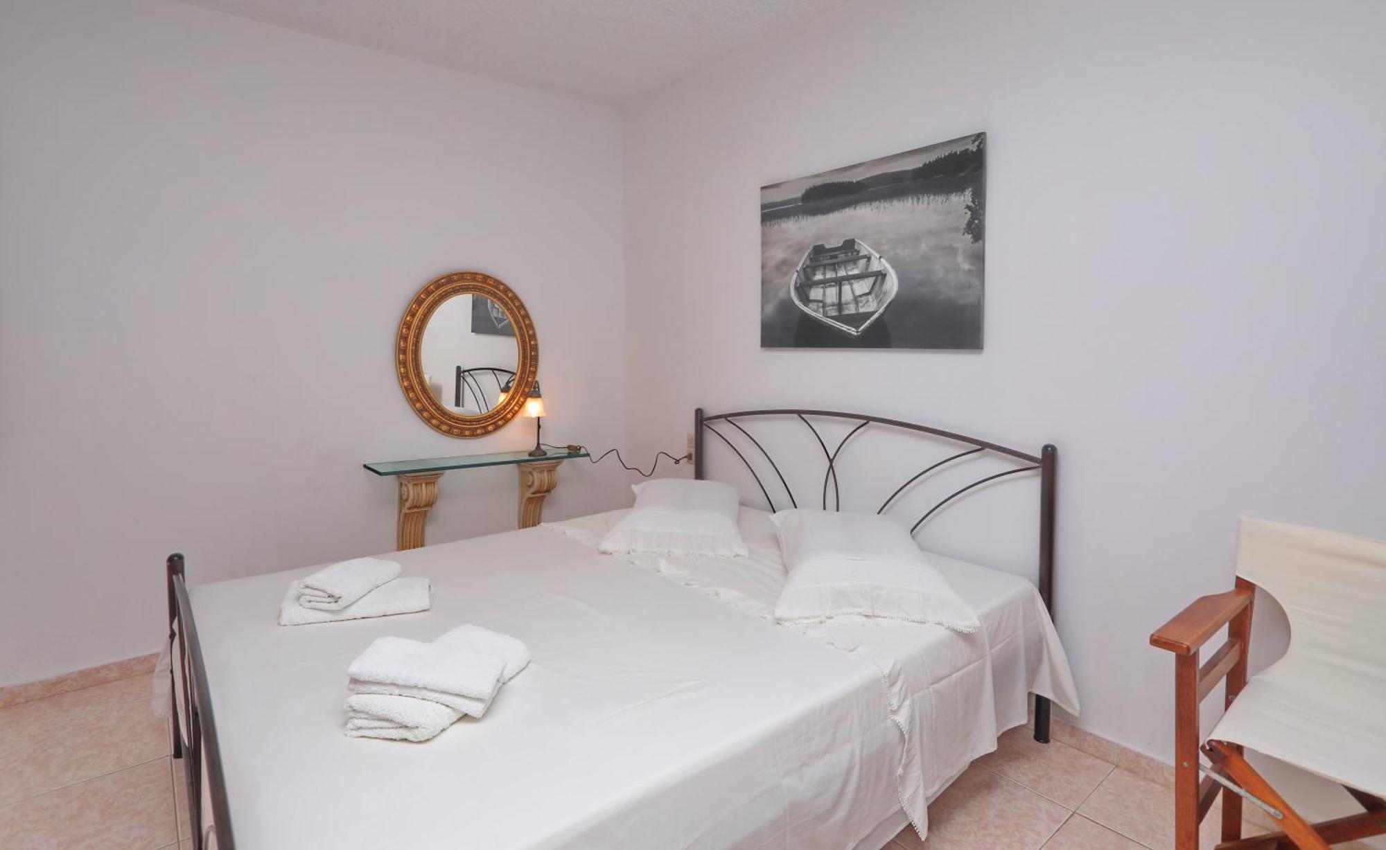 Marlitsis Apartments & Studios Скопелос Экстерьер фото