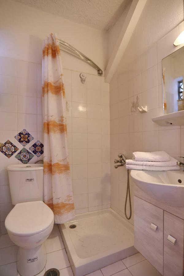 Marlitsis Apartments & Studios Скопелос Экстерьер фото