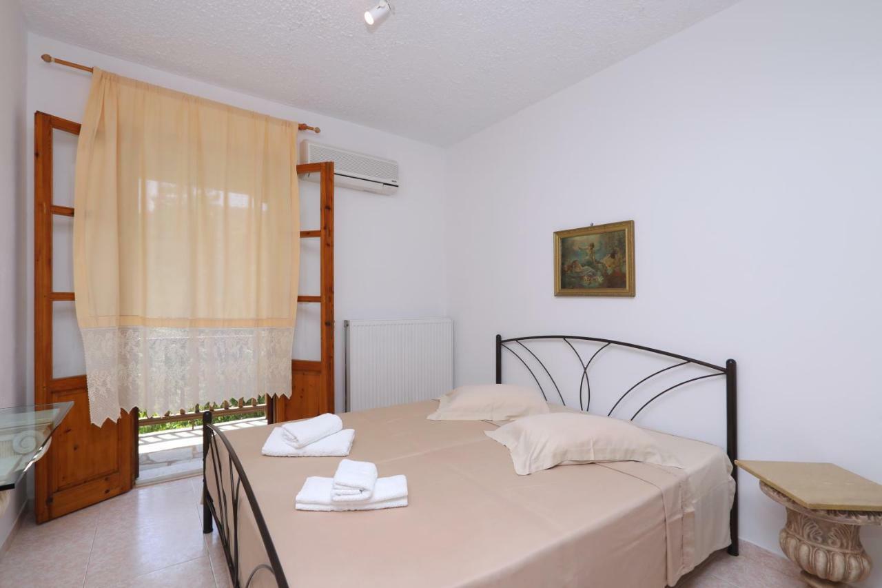 Marlitsis Apartments & Studios Скопелос Экстерьер фото